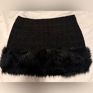 Elegant Black Tweed Skirt with Faux Fur Trim